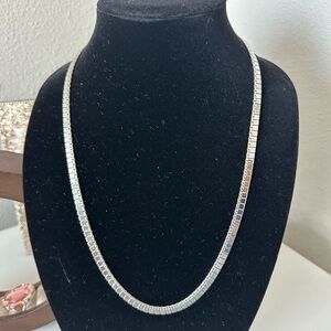 Monet vintage Elegant Silver tone Necklace 25”